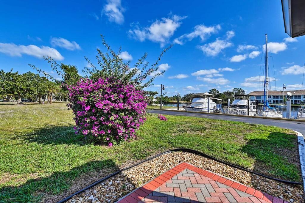 Apartament Marina Getaway On The Water! Naples Zewnętrze zdjęcie